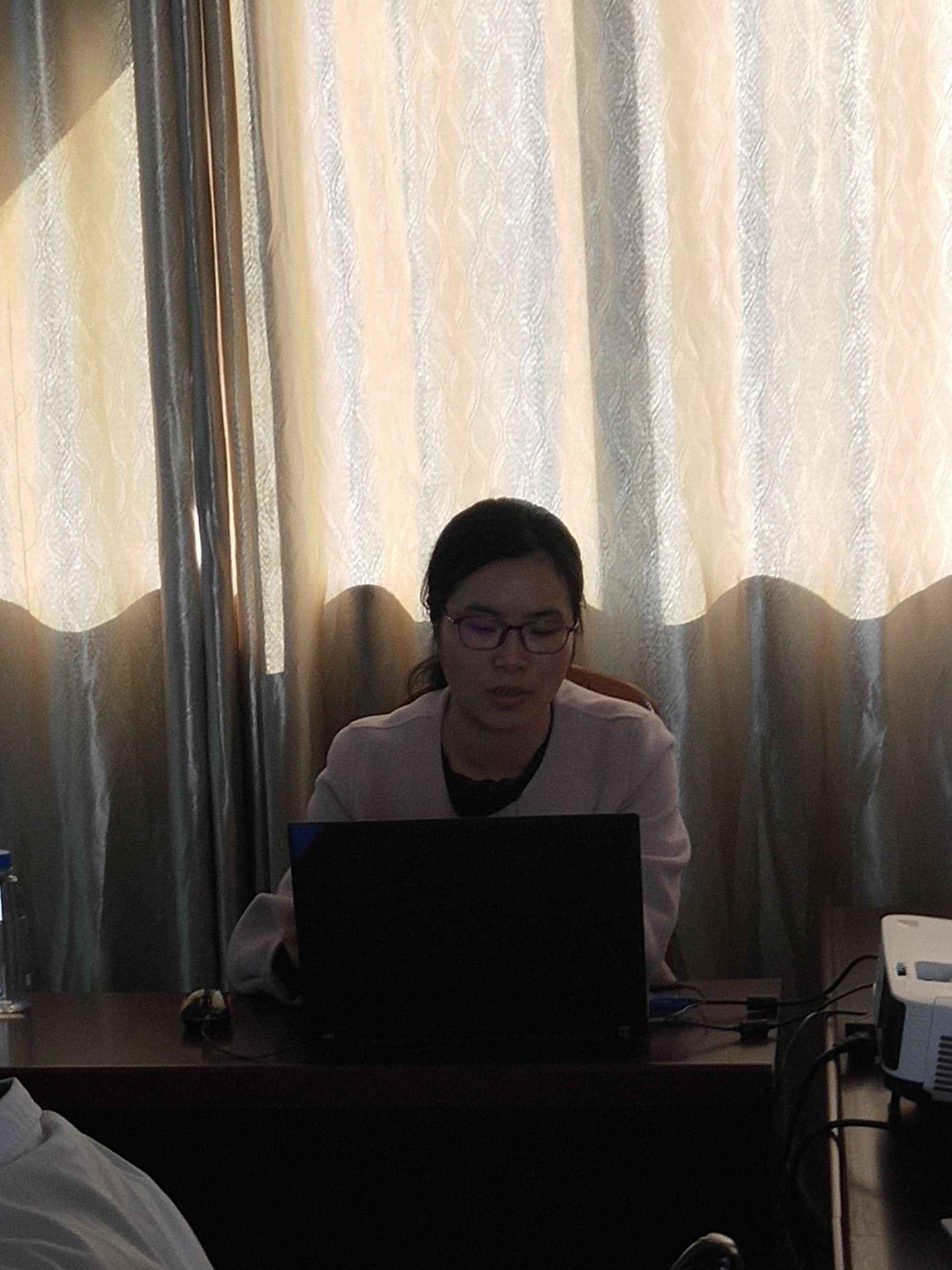 男性伴侣的年龄是否影响供卵试管婴儿的成功率？